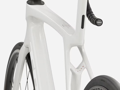 Trek Madone SL 5 Gen 8 – Era White