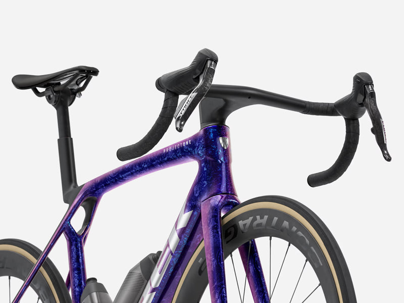 Trek Madone SLR 7 AXS Gen 8 – Purple Phaze/Amethyst Marble